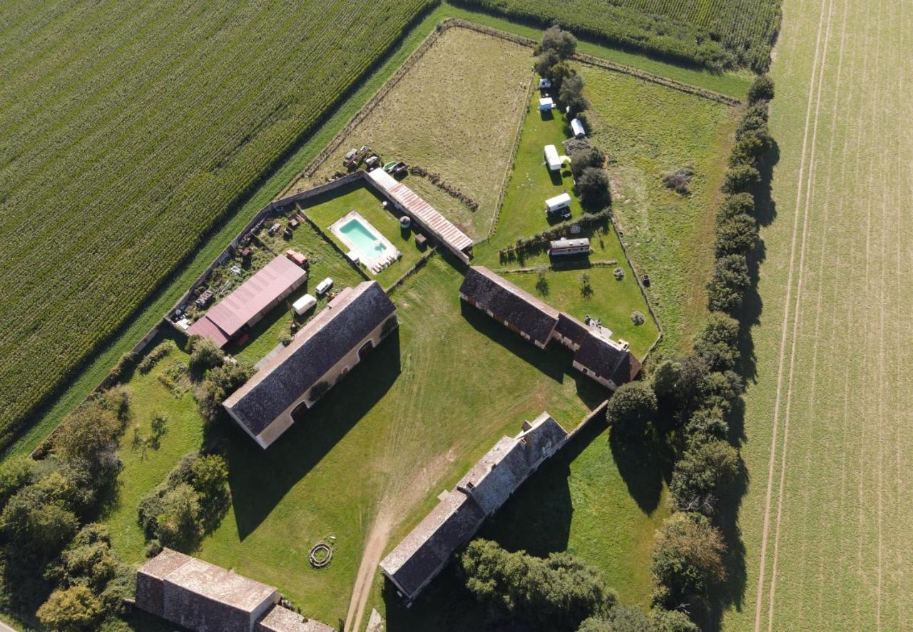 Manoir Du Bois Joly - Cabanes De Berger Margon  외부 사진